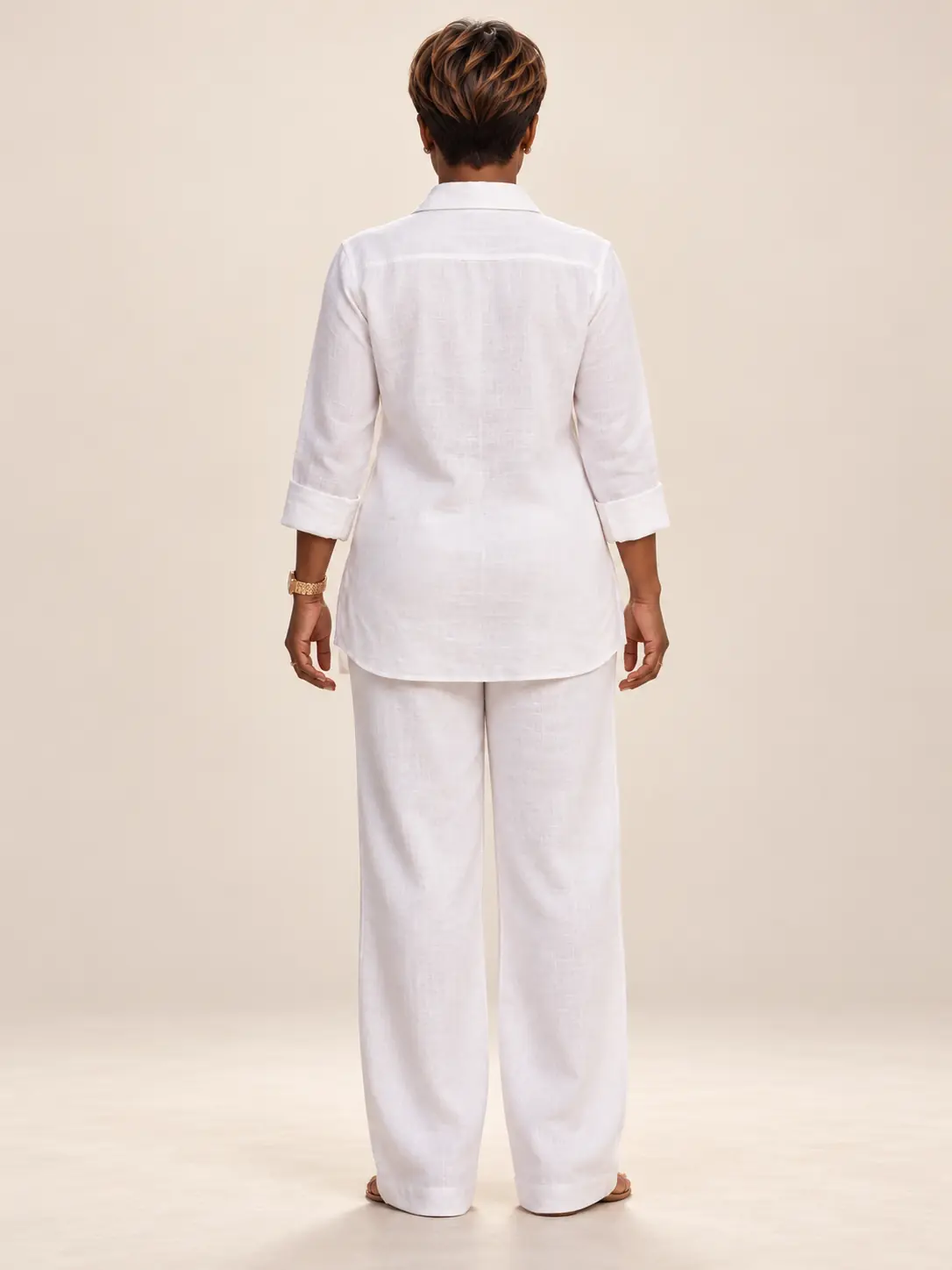 AI visualisation of the back view of the Linen 2-Piece